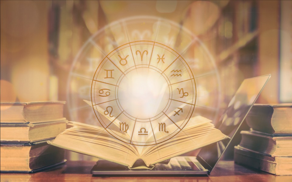 Tarot divinatoire en ligne : les clés de la réussite !